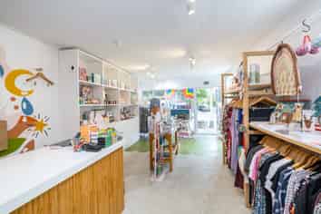 High-Profile Retail-Service Outlets for Lease