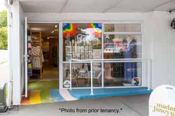 High-Profile Retail-Service Outlets for Lease