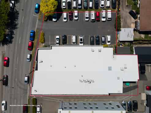 City fringe office & workshop