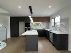 28A Greenmeadows Avenue, Manurewa East