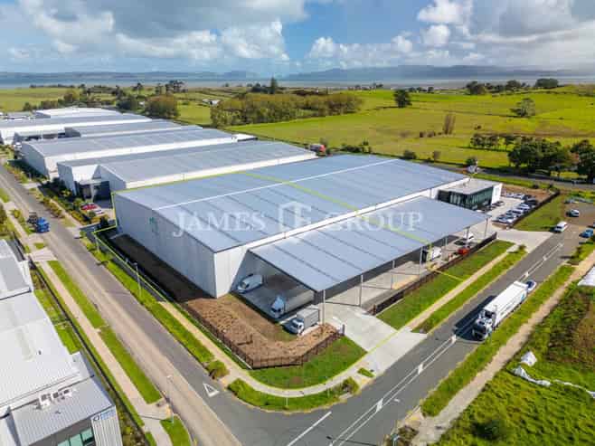 A-GRADE FACILITY WITH SEAMLESS ACCESS