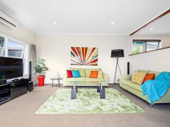 8 Arrow Road, Forrest Hill