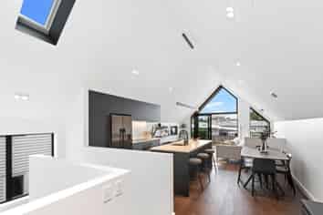 1B Creamer Avenue, Belmont