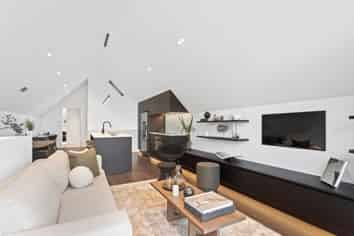 1B Creamer Avenue, Belmont