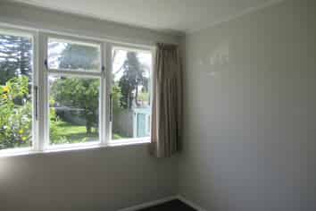 10 Hinemoa Street, Levin