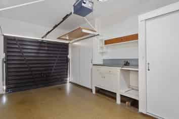 2/1 Noel Mills Place , Whakatane