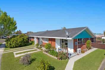 2/1 Noel Mills Place , Whakatane