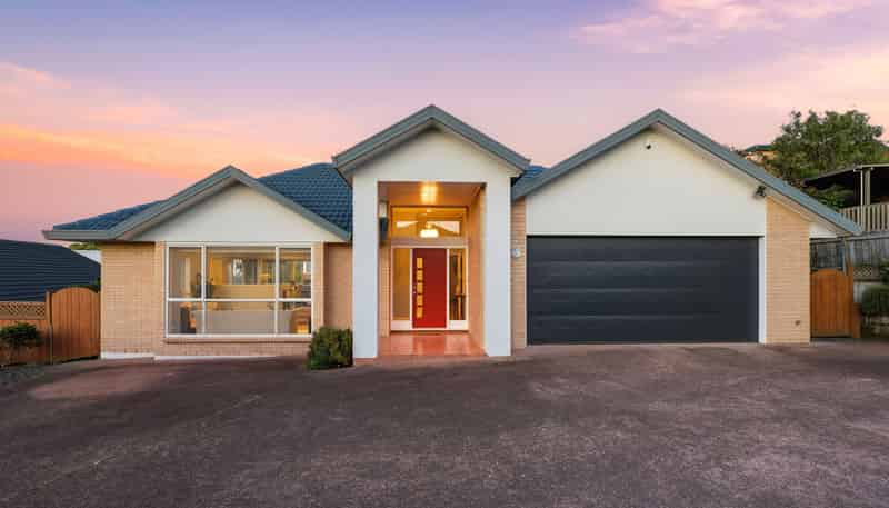 33 Wiltshire Place, Somerville