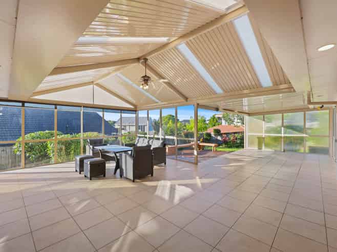 33 Wiltshire Place, Somerville