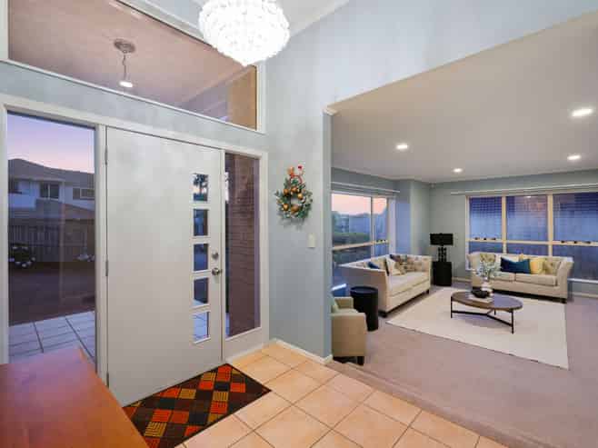 33 Wiltshire Place, Somerville