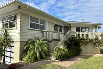 6 James Evans Drive, Northcote