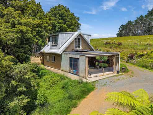213 Peach Orchard Road, Whakapara