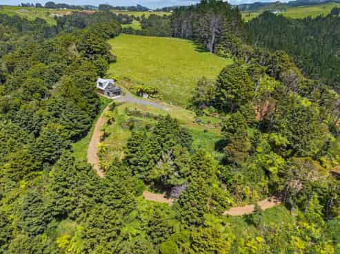 213 Peach Orchard Road, Whakapara