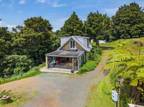 213 Peach Orchard Road, Whakapara