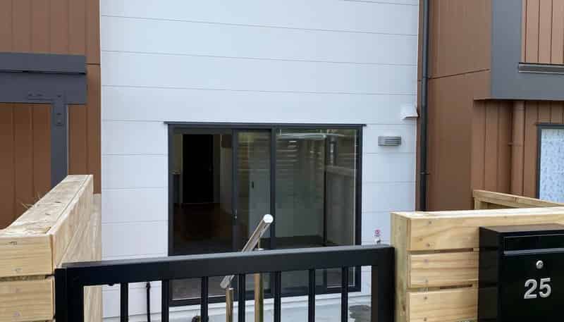 25 Sun Orchid Avenue, Manukau