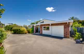 16 Ngarimu Crescent, Taradale