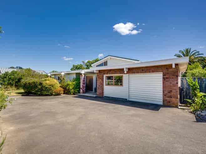 16 Ngarimu Crescent, Taradale