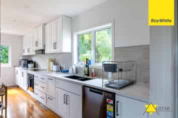 2/31 Lanigan Street, Birkdale