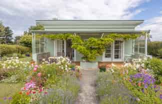 51 Nottingham Street, Hampden