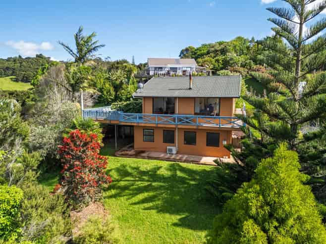 2A Marina Rise, Paihia