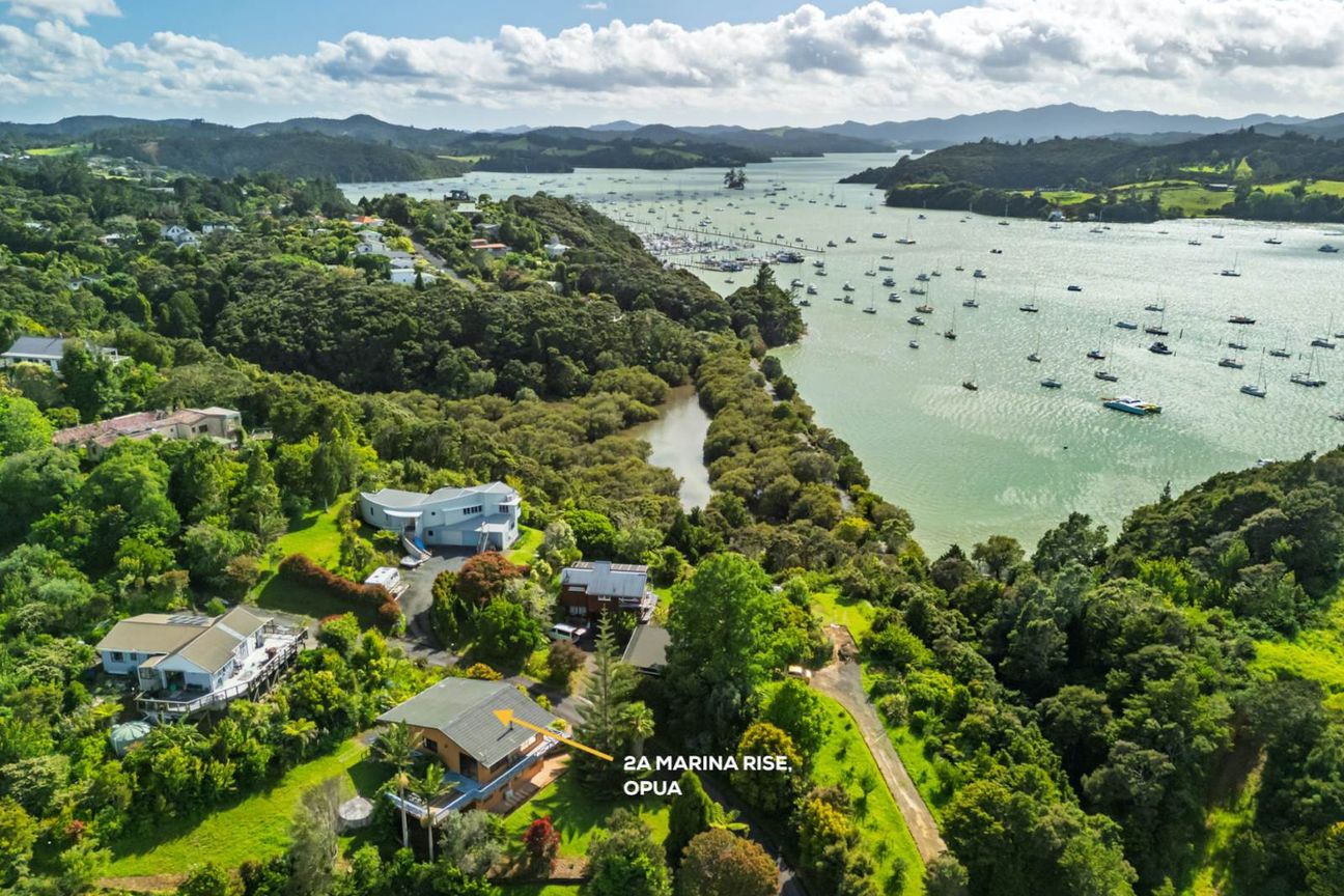A Hidden Haven with Panoramic Inlet Views - Ansicht 2