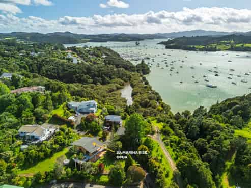 2A Marina Rise, Paihia