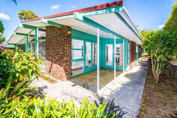 6 Totara Grove, Hillcrest