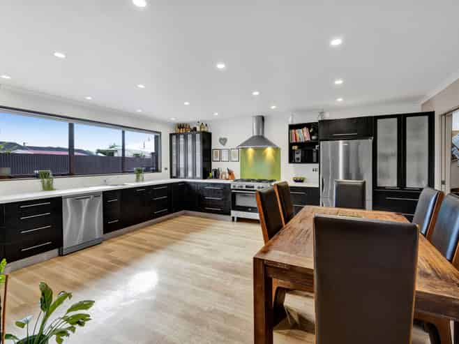 77A Dixon Avenue, Hawera