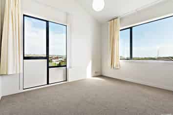 297 Murphys Road, Flat Bush