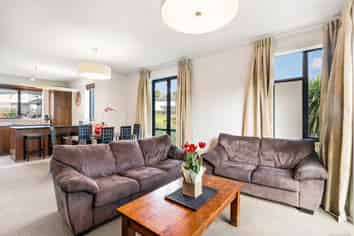 297 Murphys Road, Flat Bush