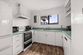 4 Allens Road, Allenton