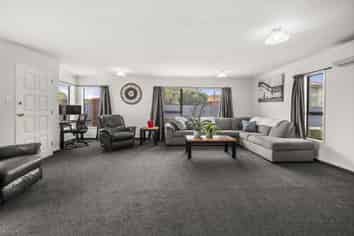 4 Allens Road, Allenton