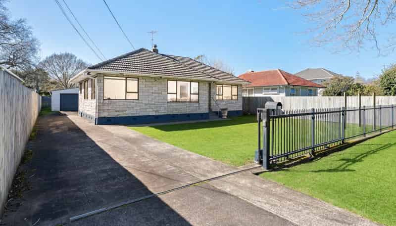 631 Te Atatu Road, Te Atatu Peninsula