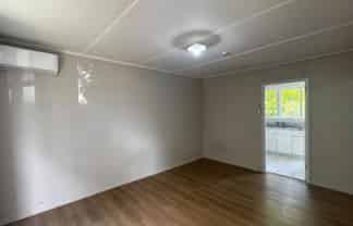 2/11 Atkinson Avenue, Otahuhu