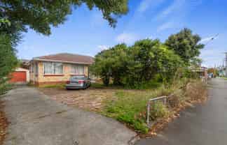 77 Normandy Avenue, Melville