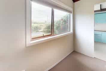 2b Marine Parade, Otaki Beach