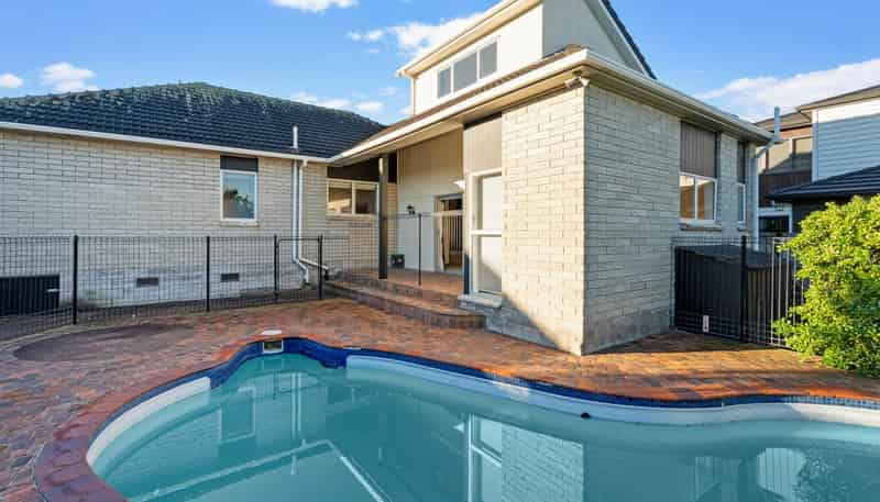 15 Weston Avenue, Papatoetoe