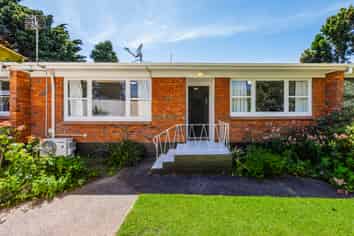 2/10 Mahon Place, Papatoetoe