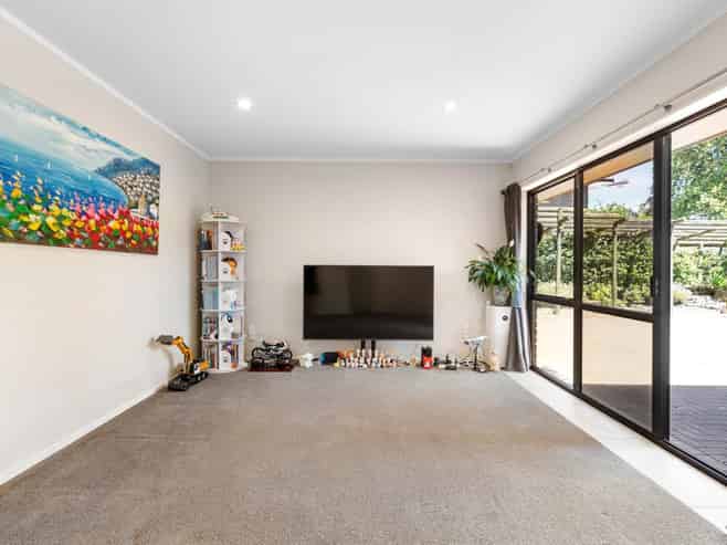 19 Loloma Drive, Half Moon Bay