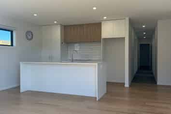 75 South Road, Solway