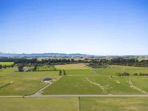 55 Tiniwhetu Lane, Cheltenham