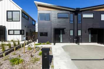 12 Betty Boyes Street, Wallaceville