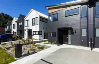 12 Betty Boyes Street, Wallaceville