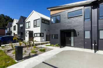 12 Betty Boyes Street, Wallaceville