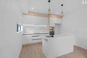 26A Cape Road, Mangere