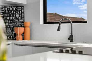 21 Valonia Street, New Windsor