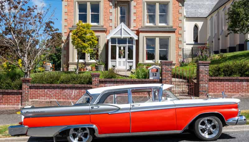 12 Colonsay Street, Lawrence