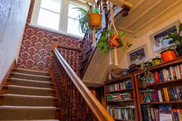 12 Colonsay Street, Lawrence