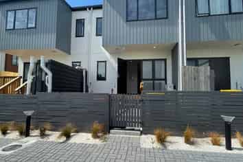 6/6 Kereru Street, Henderson