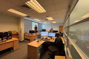 Show Place Office 350m2 